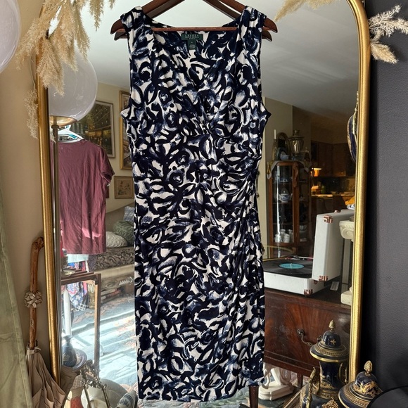 Lauren Ralph Lauren Dresses & Skirts - Lauren Ralph Lauren Navy and White Asymmetrical Y2K Patterned Midi Dress